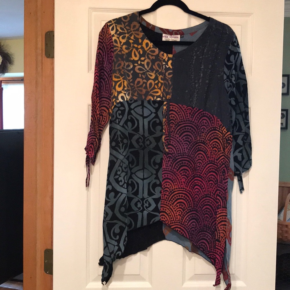 S/M new without tags Wild Woman Rayon tunic top